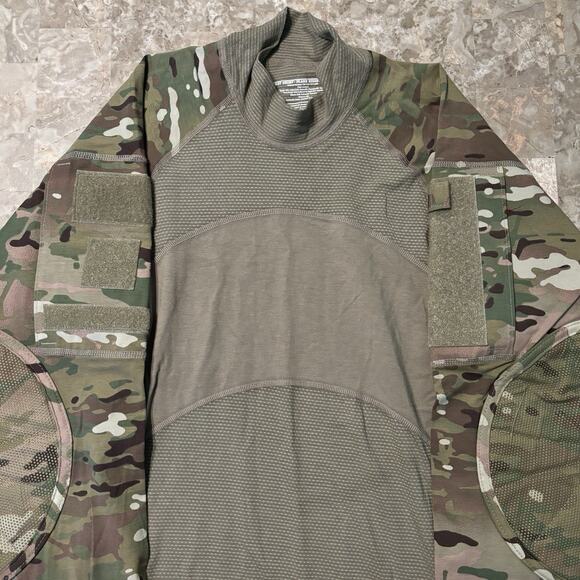 Massif Army Combat Shirt Mens Medium Flame Resistant FR OCP Multicam Padded - Picture 1 of 9